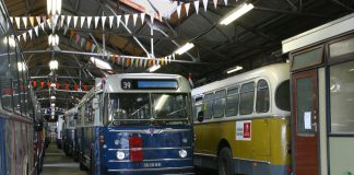 Jongerenbus gaat rondrijden in Nieuw-West