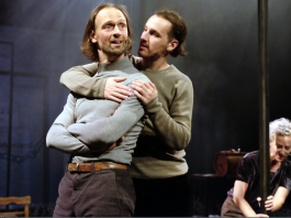 Vriendschap overwint alles in de voorstelling Bloedbroeders