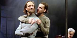 Vriendschap overwint alles in de voorstelling Bloedbroeders