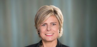 Prinses Laurentien komt voorlezen op Corantijnschool