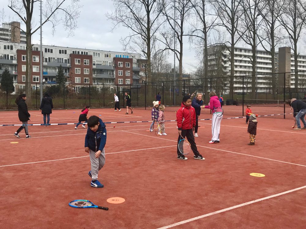 Aandringen troon Behandeling Open dag bij tennisclub ATC Sloterplas - Nieuws - De Westkrant