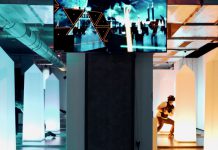 Spelen met Virtual Reality op Sloterdijk