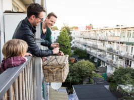 Kabelbanen verbinden overburen in De Baarsjes