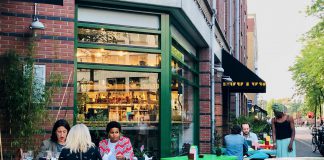 Kippendijen om te zoenen in Westerpark