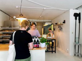 De geur van héél vers brood in de J.P.