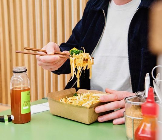 Pad thai-imperium strijkt neer in Kinkerstraat