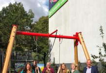 Rolstoelschommel in gebruik genomen