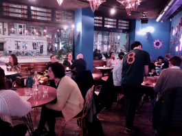 Gegrilde cactus en sissende kip bij Frida in De Baarsjes