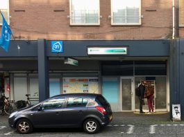 Pinautomaten bij woningen moeten weg