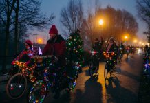 West viert Kerst met een Light Parade