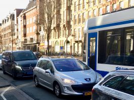 Automobilist in West het langst in de file