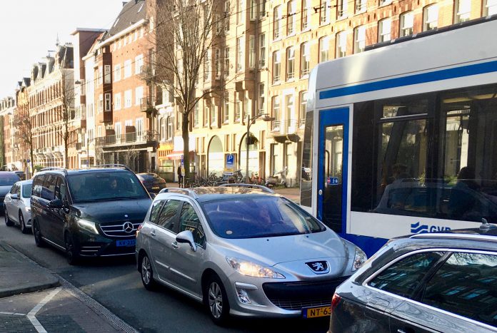 Overtoom verkeersdrukte