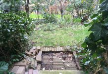 Tuin volleggen met tegels mag niet meer in Oud-West