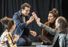 Theaterstuk naar bestseller ‘Wees Onzichtbaar’ zaterdag in Podium Mozaïek