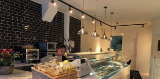 Indonesisch eten uit de Jan van Galenstraat als troost in bange dagen