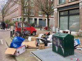 Bergen afval stapelen zich op: ’Hou grofvuil binnen’