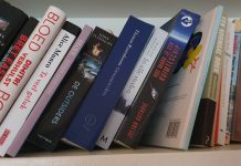 Kerk en Buurt gaat maaltijden en boeken bezorgen