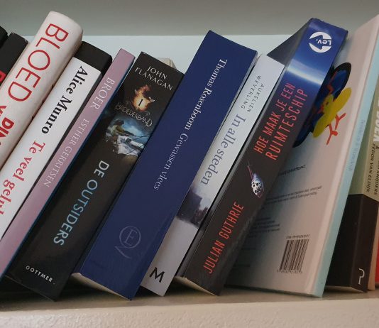 Kerk en Buurt gaat maaltijden en boeken bezorgen