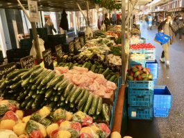 Mogelijk biologische themamarkt op Ten Katemarkt