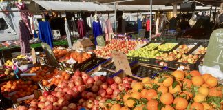 Gemeente sluit markt Plein ’40-’45