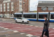 GVB laat meer trams en bussen rijden