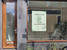 Yoga-centrum gaat ijs verkopen