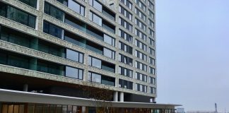 Halsema sluit woning Pontsteiger na vondst vuurwapen en geld