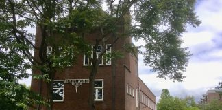 Appartementen in monumentaal badhuis