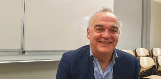 Stadsdeelbestuurder Jeroen van Berkel (50) plotseling overleden