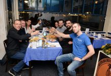 De gulste Griek van de stad zit in Nieuw-West