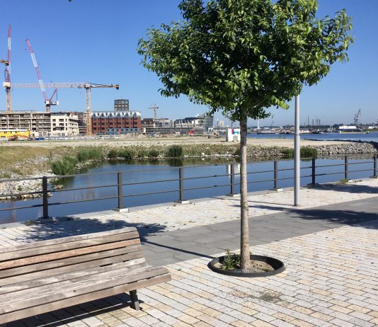 Ligplek watervilla in Houthaven kost ruim half miljoen