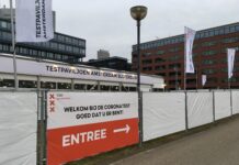 Snelle blaastest corona op Sloterdijk