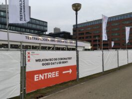 Snelle blaastest corona op Sloterdijk