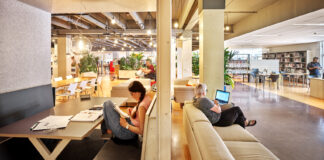 Leren, werken en lezen in vernieuwde bibliotheek in Osdorp