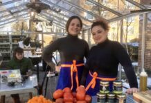 Chefs uit Nieuw-West koken met overschotten van de markt op Plein ’40-’45