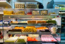 Lentefeest (‘Holi’) met Little India Supermarket