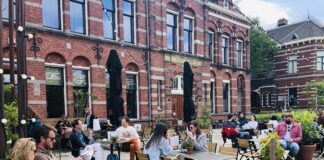 Werken? Eerst een ontbijtje op het terras!