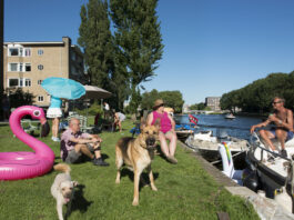 Fotoserie laat ontmoetingen tussen bewoners van Bos en Lommer zien