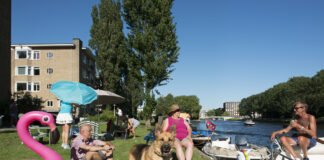 Fotoserie laat ontmoetingen tussen bewoners van Bos en Lommer zien