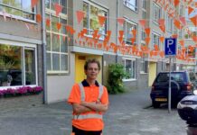 Martin Vlaarkade kleurt oranje: het EK mag nu wel beginnen