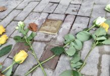 Gedenksteen homoseksuele verzetsstrijder