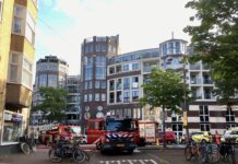 Twee ernstig gewonden bij brand in Van Hallstraat