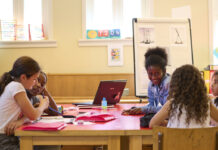 Kersvers Schrijflab in Nieuw-West zoekt hulp