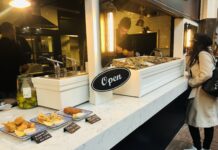 West heeft de nieuwste oesterbar van de stad