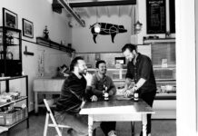 Pop-up worstwinkeltje op Hugo de Grootplein