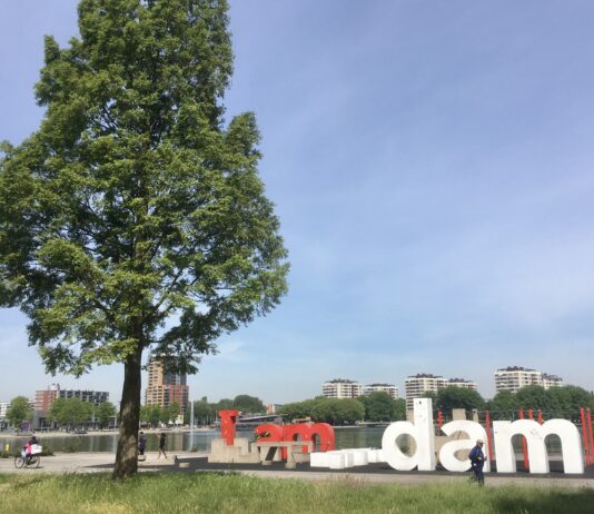 Meer politie rond Sloterplas na toename overlast door jongeren