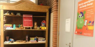 Speelgoedruilkasten bij twee OBA’s in West