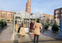 Kaarsjes branden op Mercatorplein