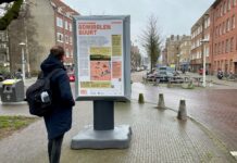 Toer in West met uitleg straatnamen koloniale tijd