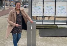 Imane Valk regelt watertap voor Plein ‘40-‘45